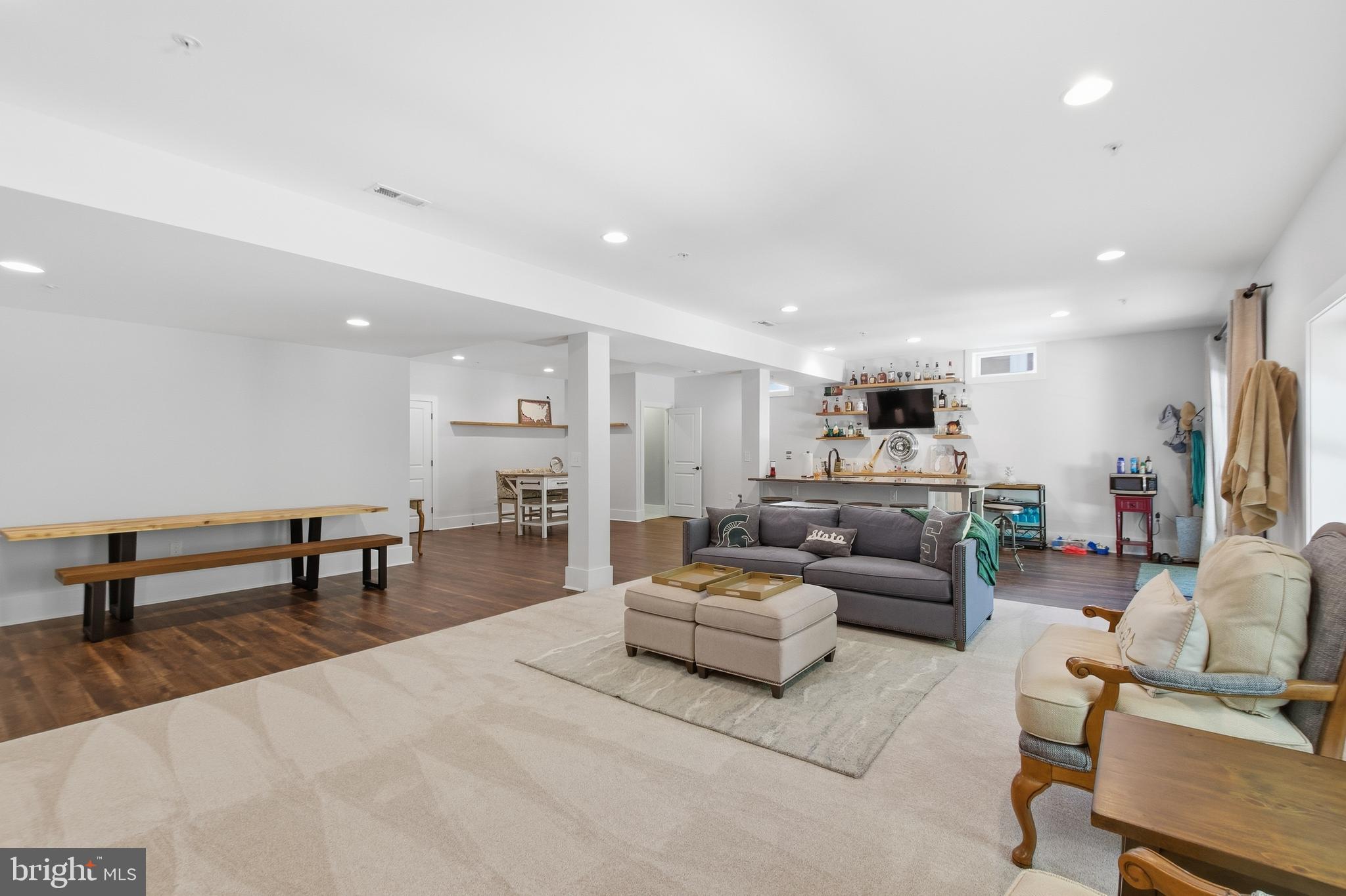 POTOMAC SHORES - Residential