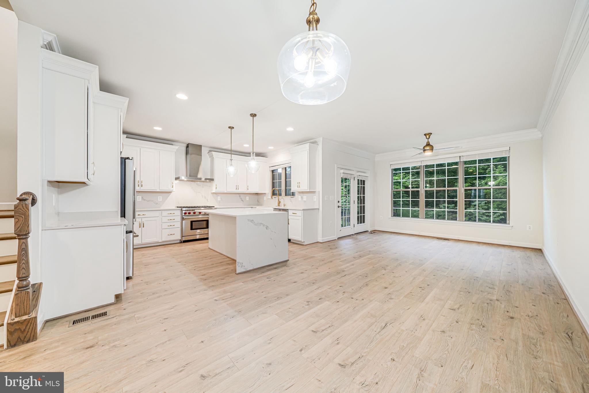 LAKE MANASSAS - Residential