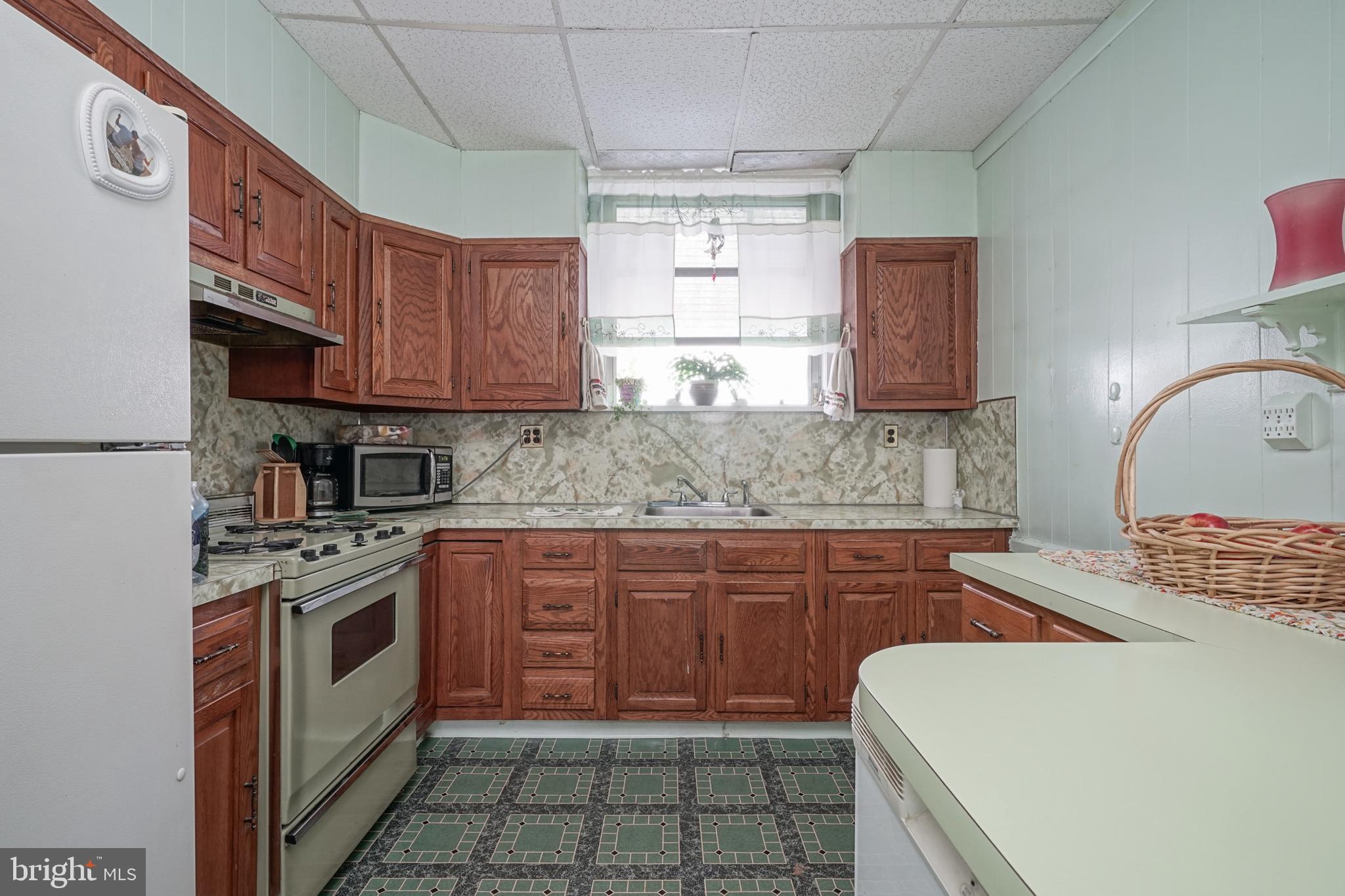 PORT RICHMOND - Residential