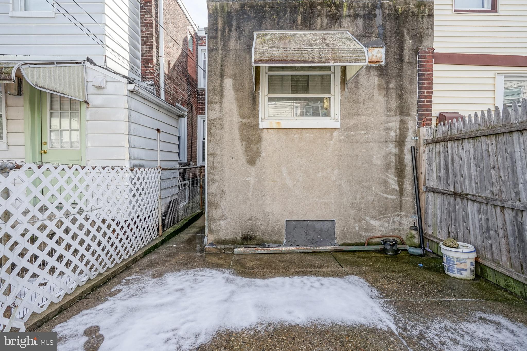 PORT RICHMOND - Residential
