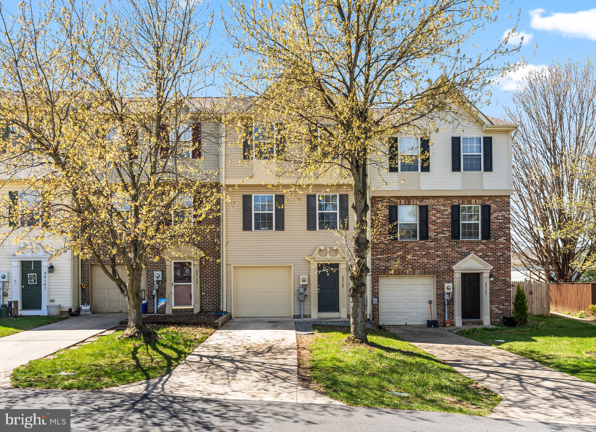 Coming Soon in Robins Glenn!

Welcome to this beautifully renovated 3-bedroom, 2 full and 2 half bath townhome located in the desirable Robins Glenn subdivision. This move-in-ready home offers the perfect blend of modern updates and comfortable living—with no city taxes!

Step inside to discover a freshly updated interior featuring stylish finishes and thoughtful upgrades throughout. The spacious layout provides ample room for both everyday living and entertaining, with multiple levels designed for flexibility and convenience.

Enjoy peace of mind with a brand-new roof (2025), along with recent renovations that make this home truly stand out. The generous bedrooms offer comfort and privacy, while the well-appointed bathrooms ensure functionality for any household.

Whether you're relaxing at home or hosting guests, this townhome delivers both charm and practicality in a sought-after community.

Don’t miss your chance—this one won’t last long!