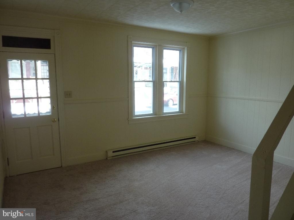 DOWNTOWN LITITZ - Residential