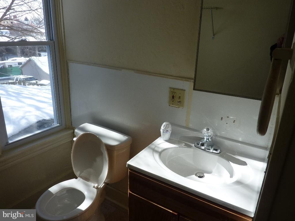 DOWNTOWN LITITZ - Residential