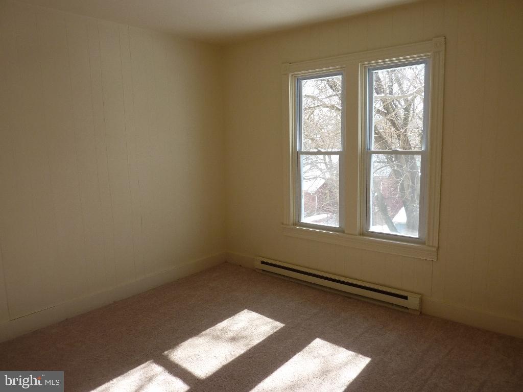 DOWNTOWN LITITZ - Residential