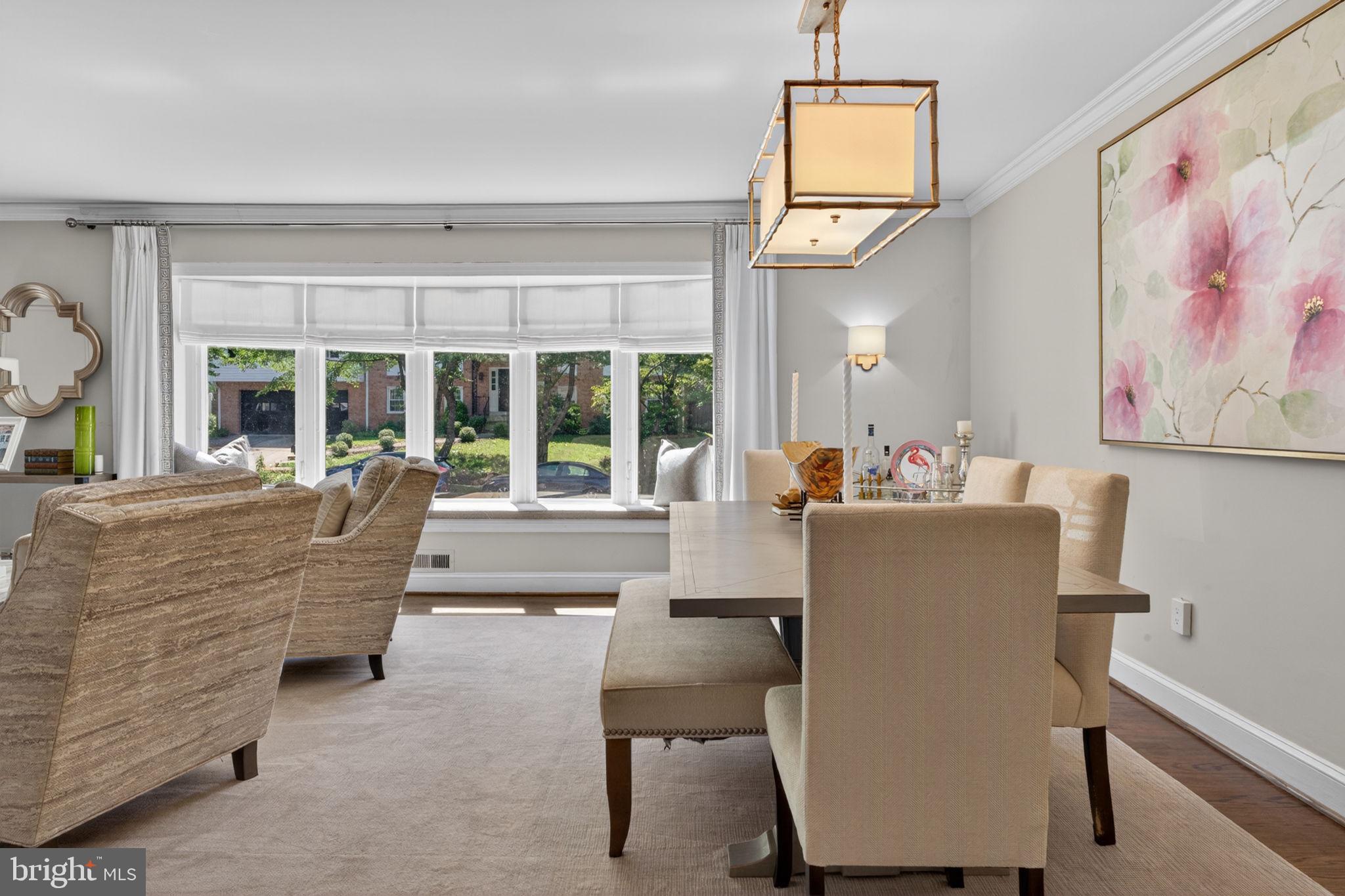COUNTRY CLUB HILLS - Residential