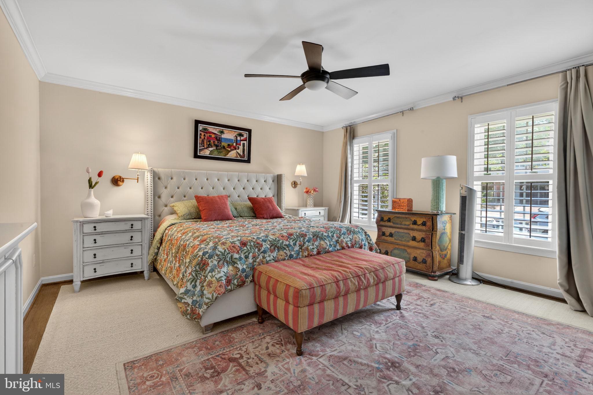 COUNTRY CLUB HILLS - Residential