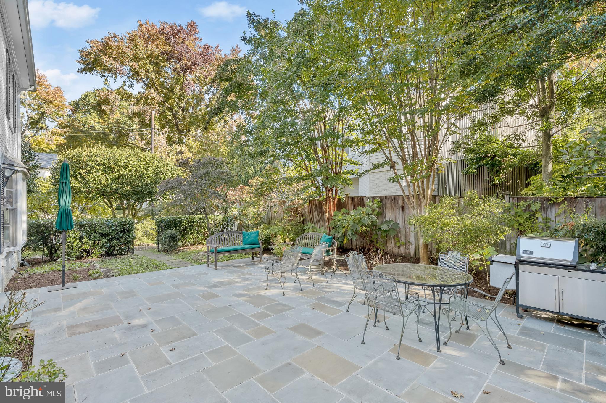 WESTMORELAND HILLS - Residential