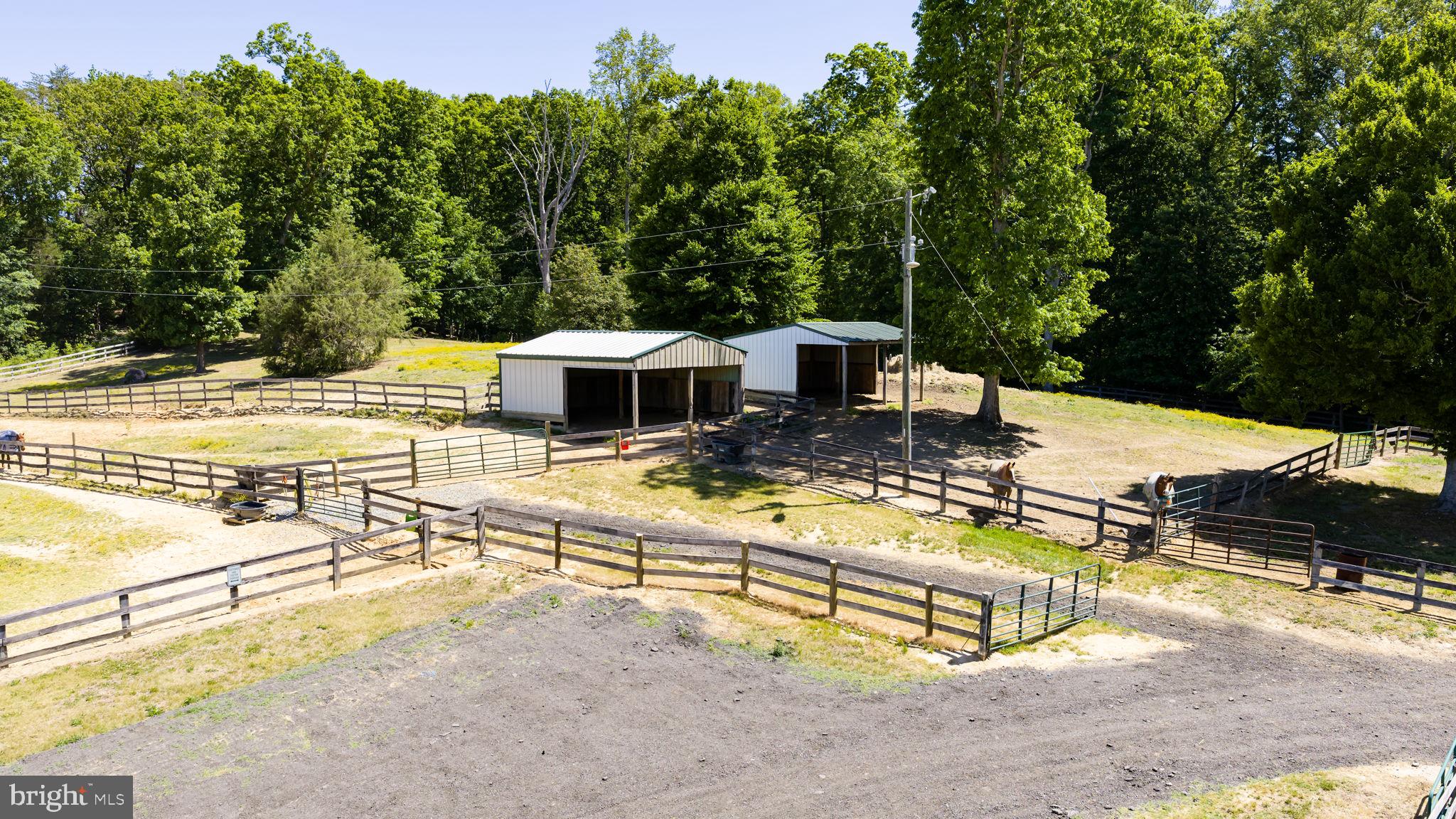 FLYTHE PROPERTY - Farm