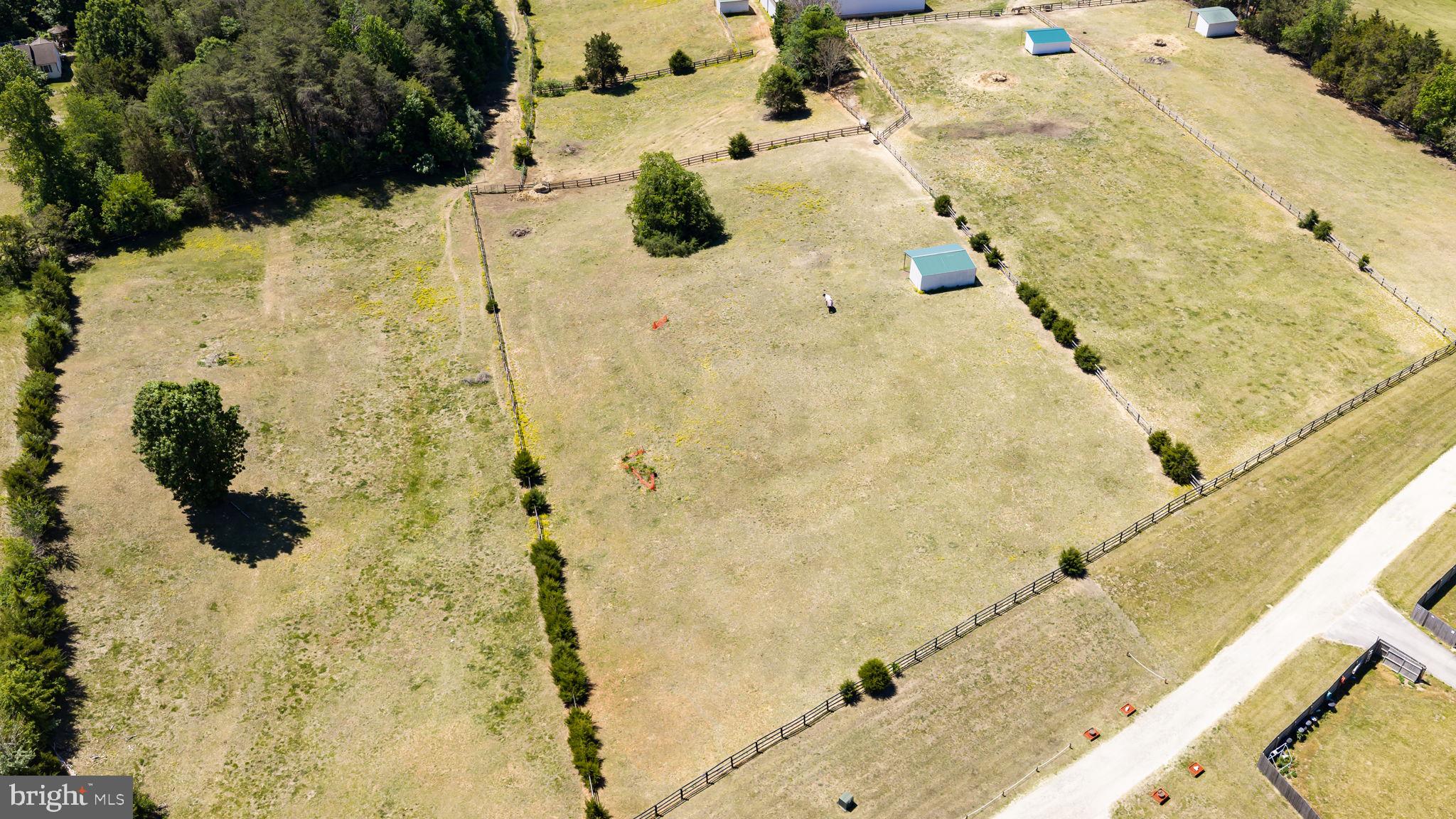 FLYTHE PROPERTY - Farm