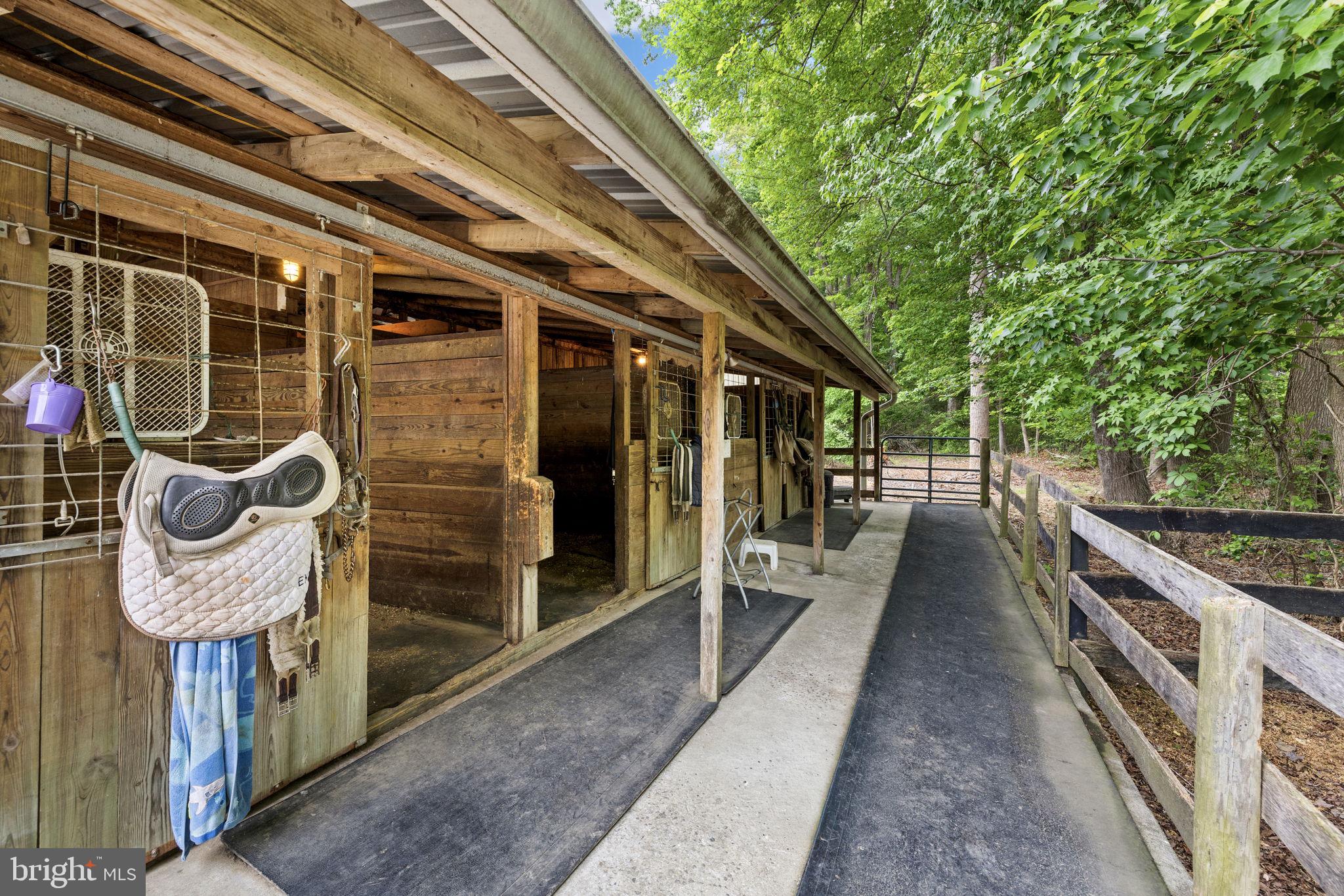 FLYTHE PROPERTY - Farm