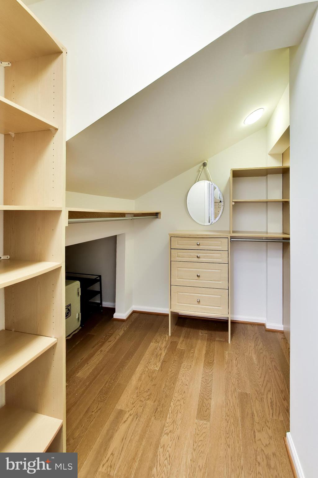 CHERRYWOOD - Residential
