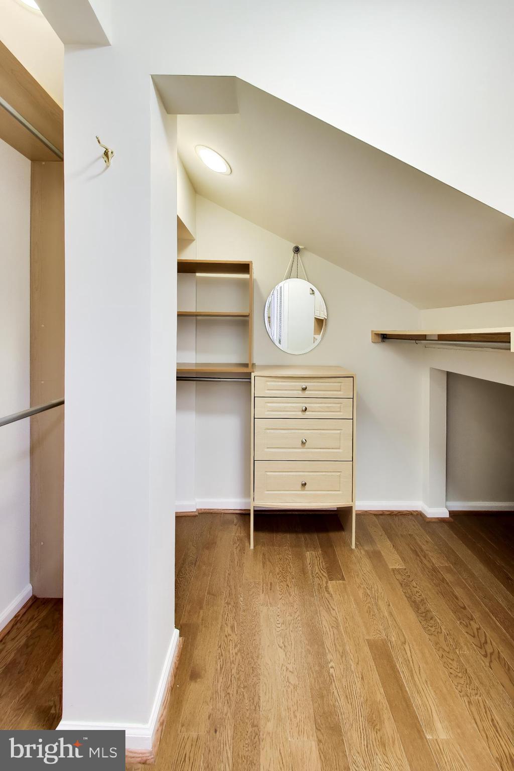 CHERRYWOOD - Residential