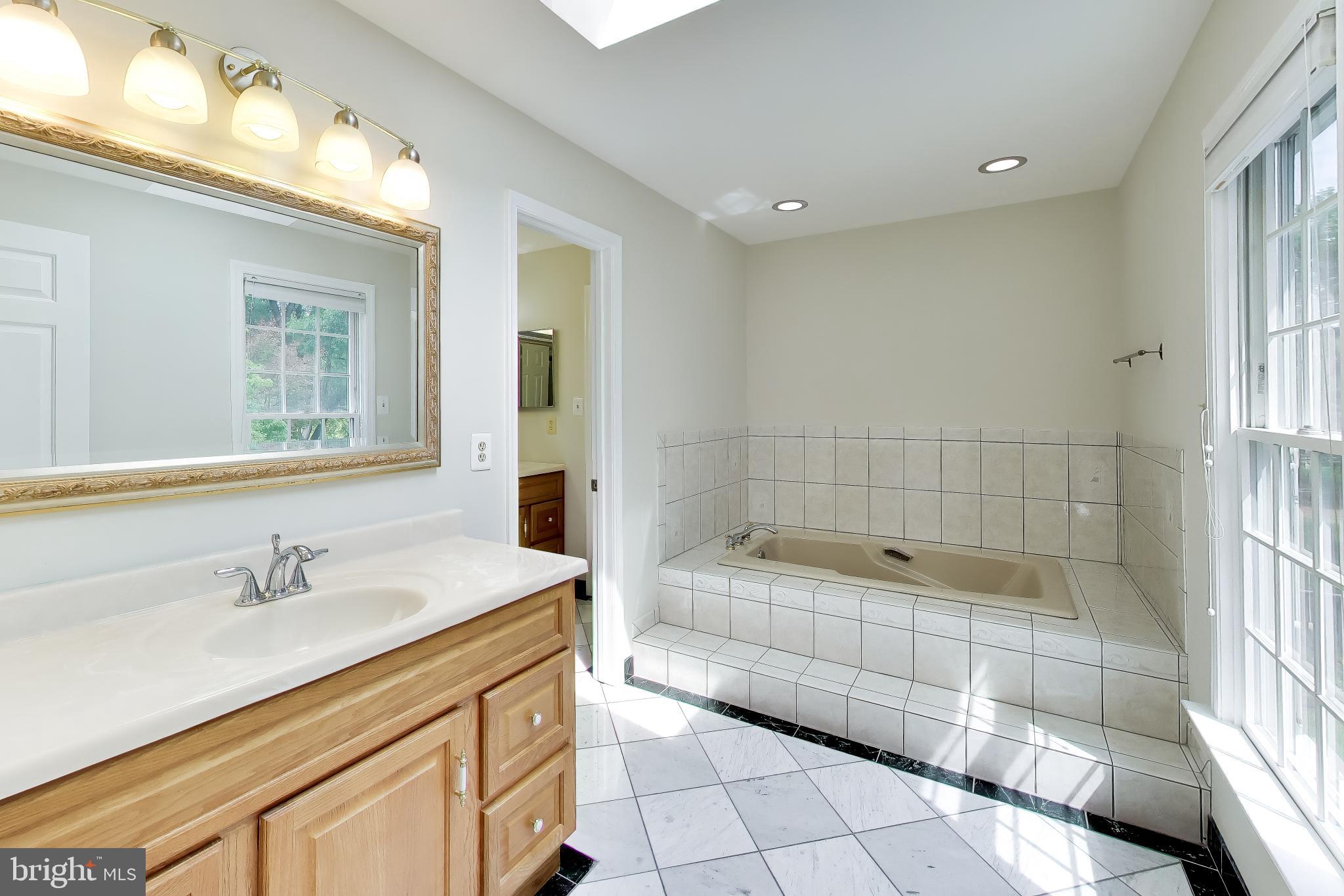 CHERRYWOOD - Residential
