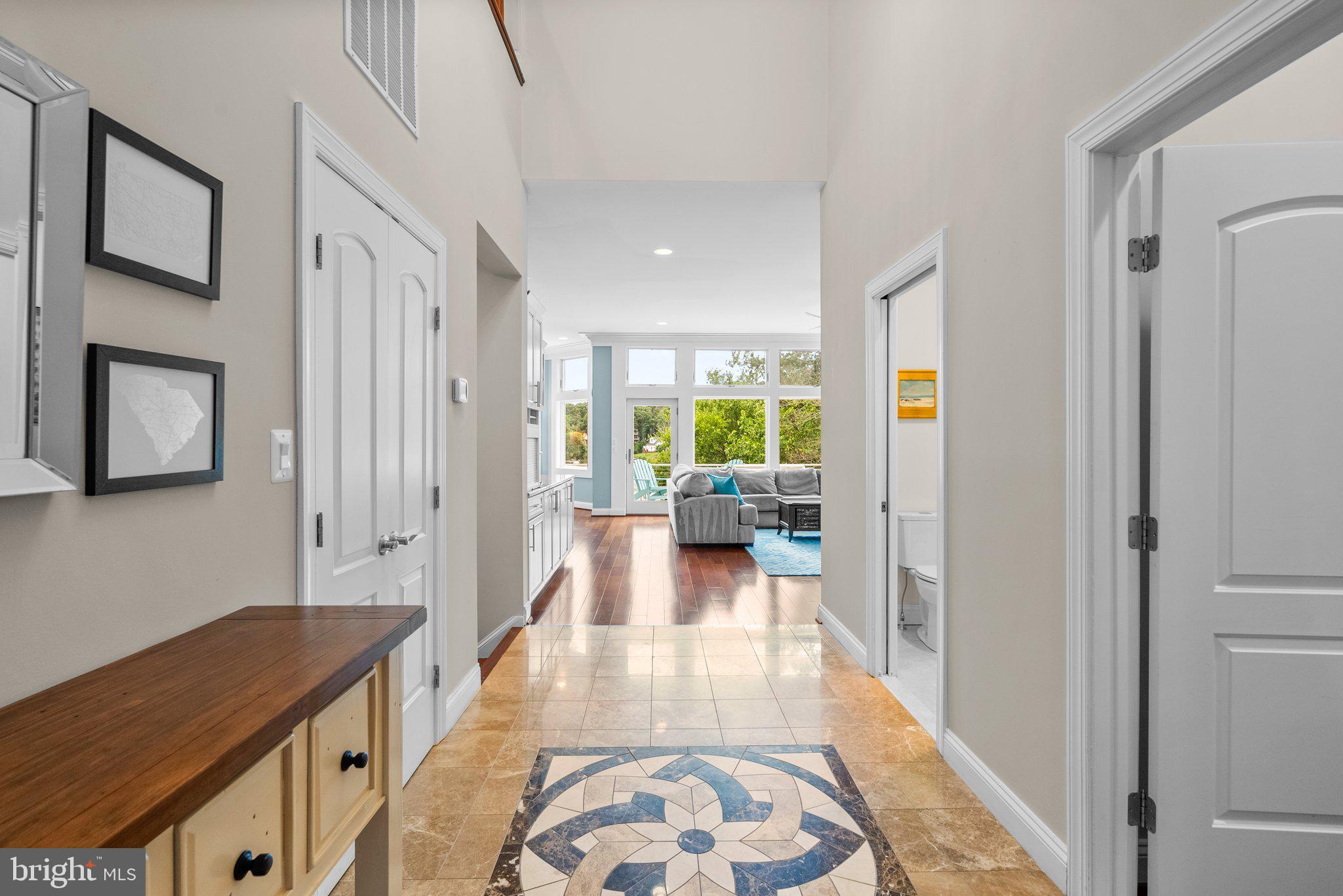 MANHATTAN BEACH - Residential