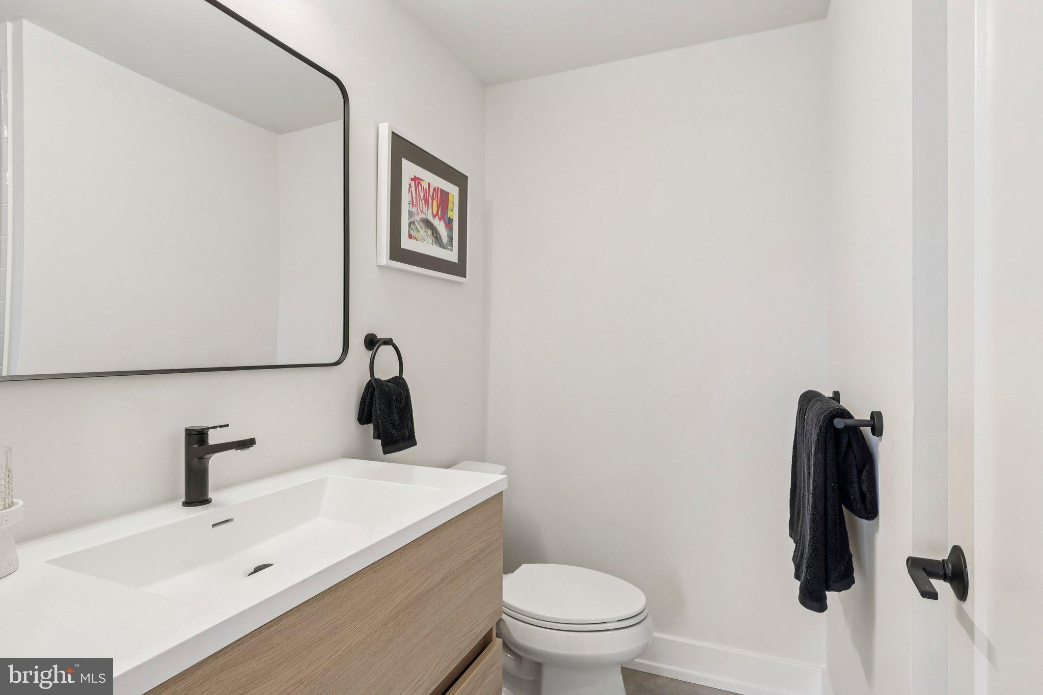 EAST FALLS - Residential