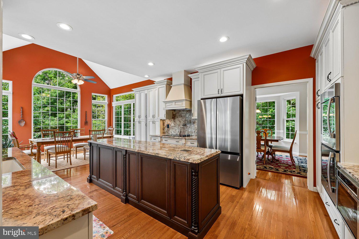 TAYLORSTOWN - Residential
