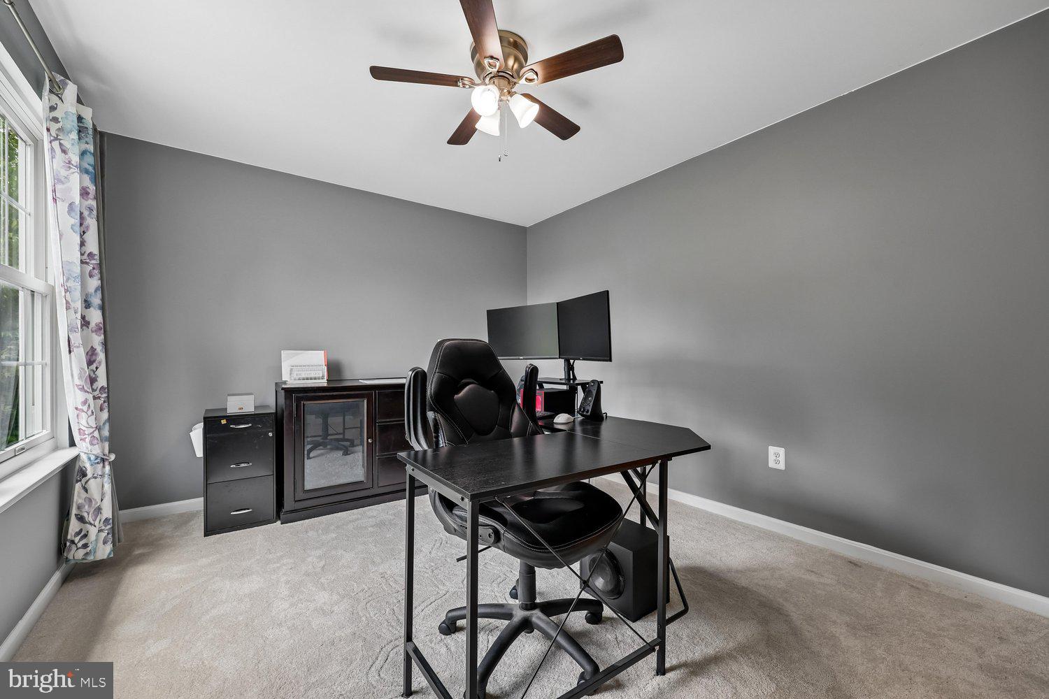 TAYLORSTOWN - Residential