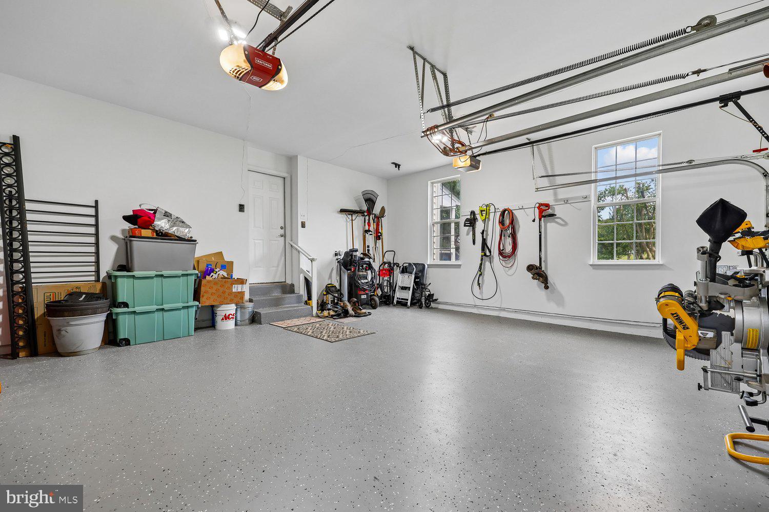 TAYLORSTOWN - Residential