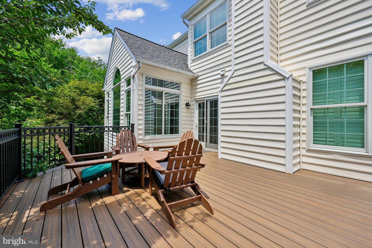 TAYLORSTOWN - Residential