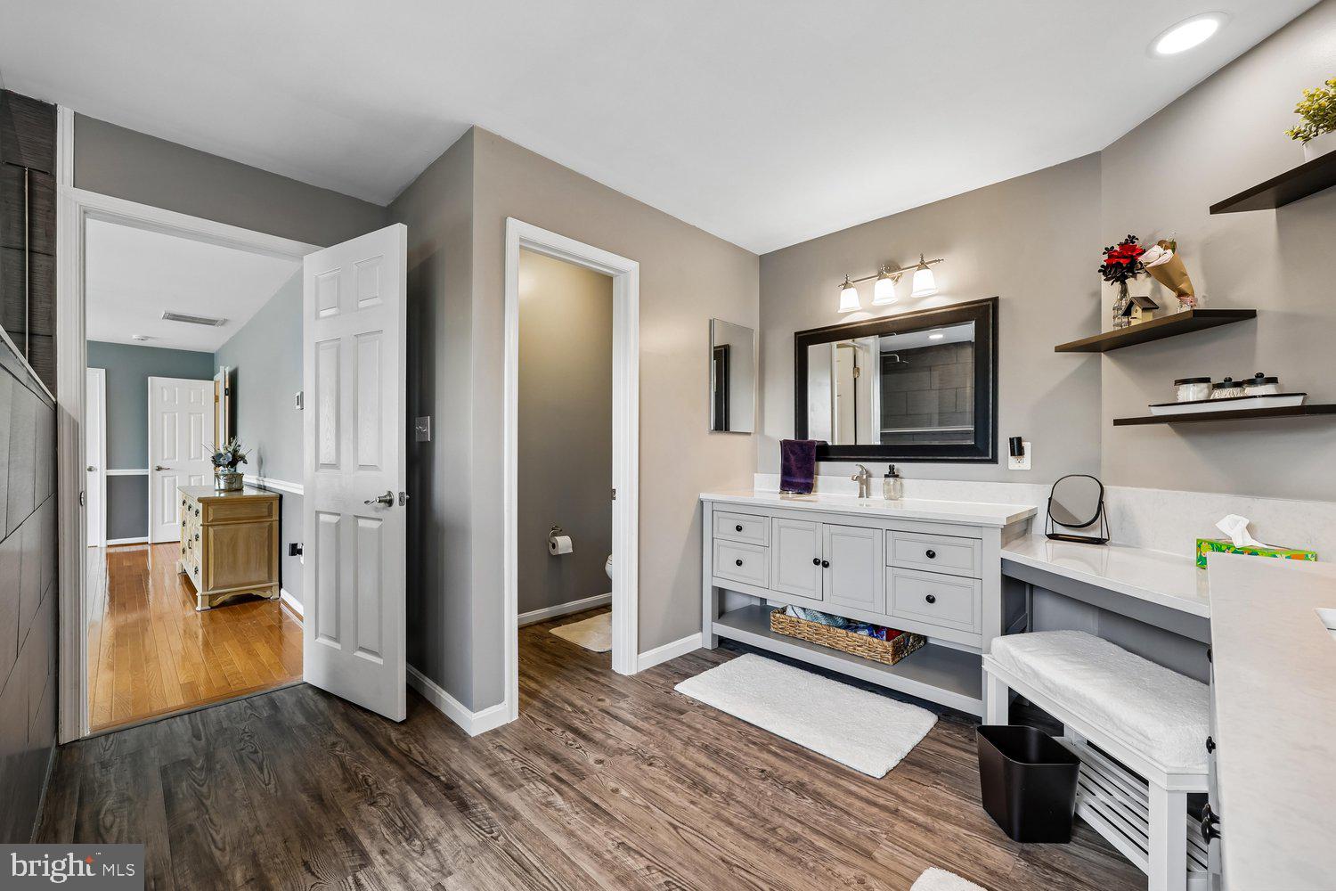 TAYLORSTOWN - Residential