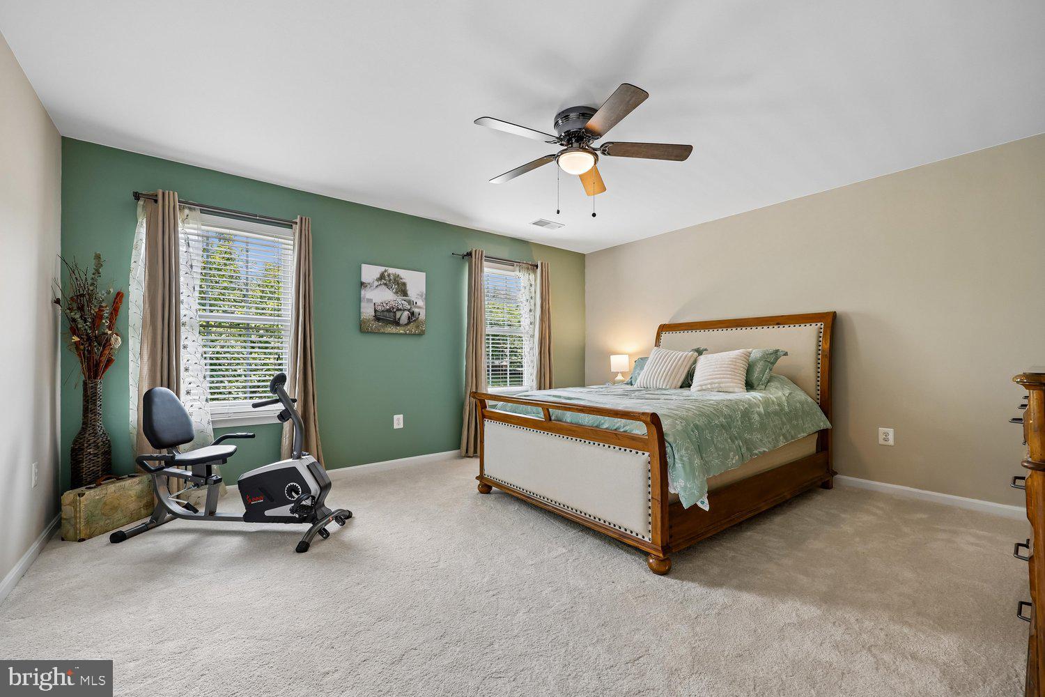 TAYLORSTOWN - Residential