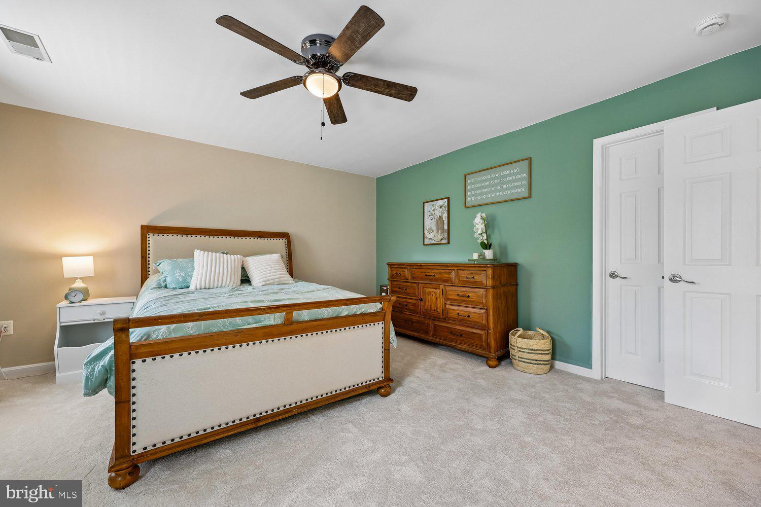 TAYLORSTOWN - Residential