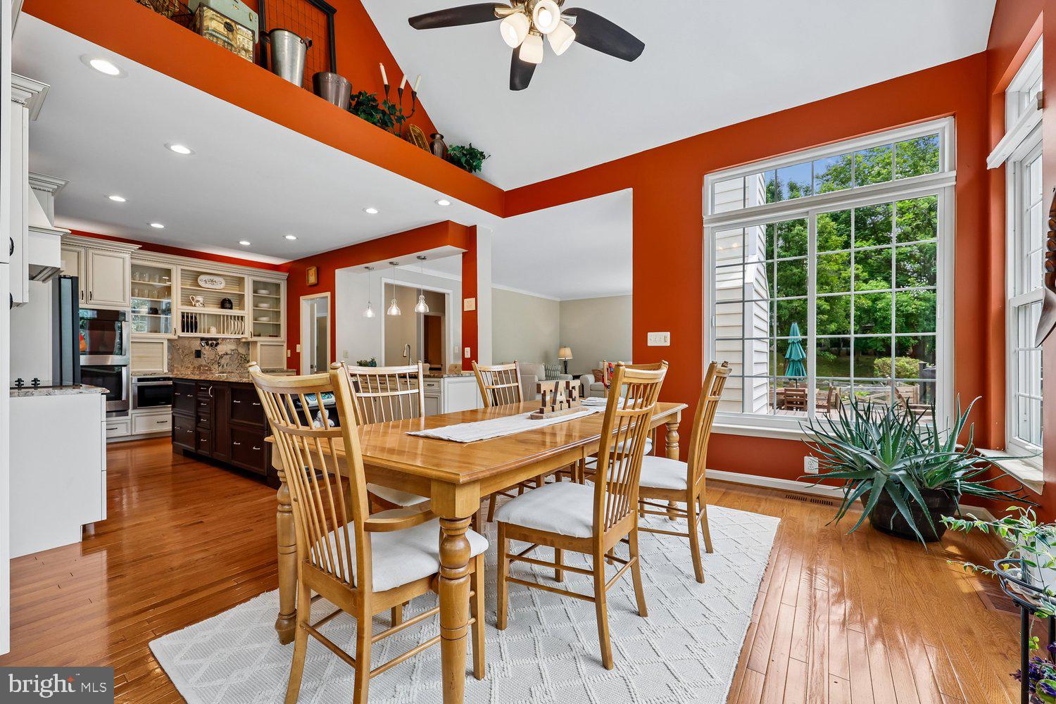 TAYLORSTOWN - Residential