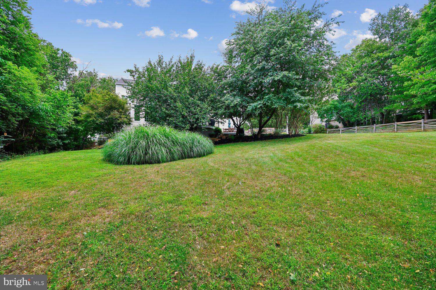 TAYLORSTOWN - Residential