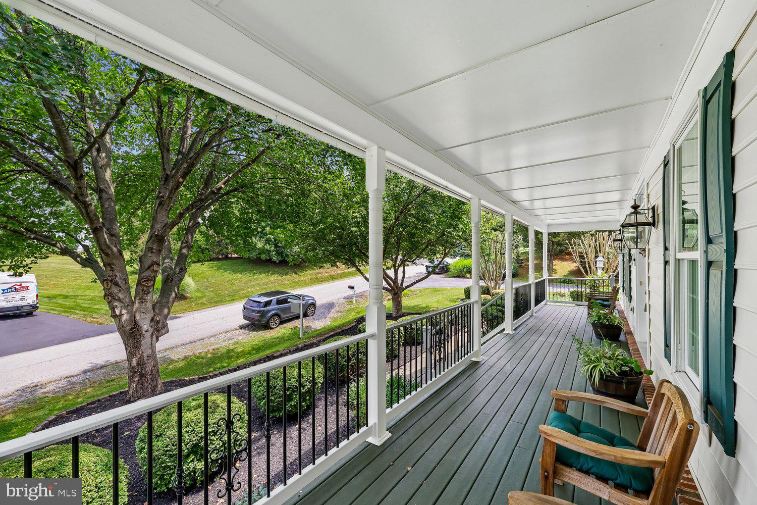 TAYLORSTOWN - Residential