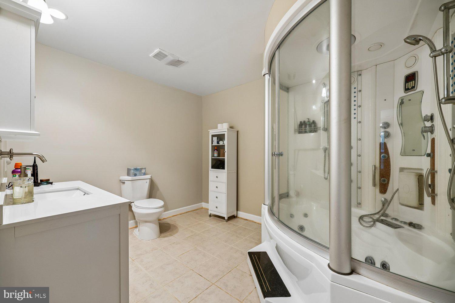 TAYLORSTOWN - Residential