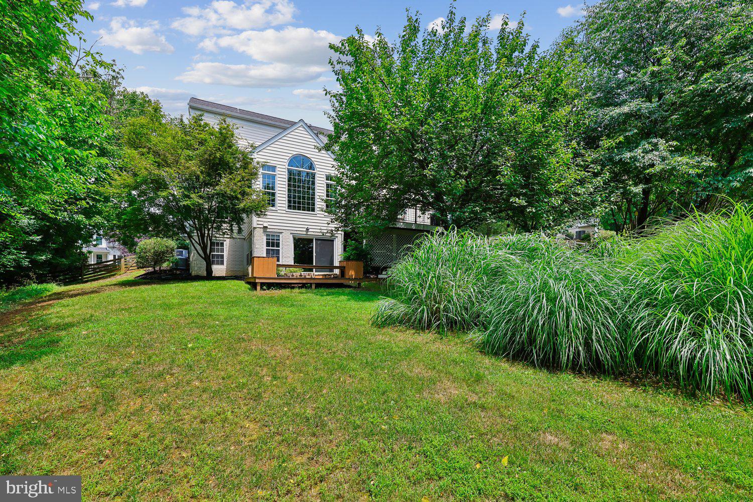 TAYLORSTOWN - Residential