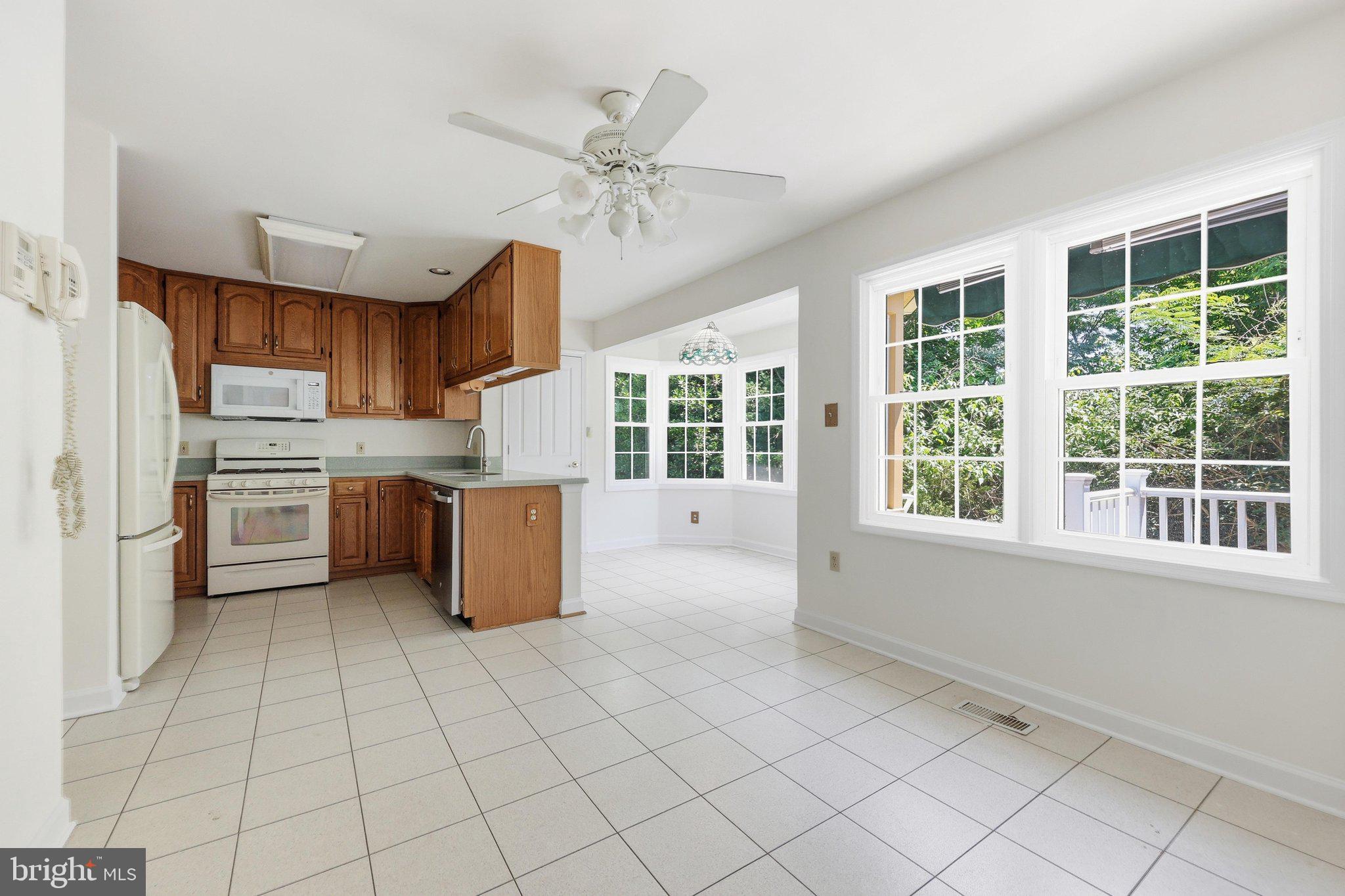 WORMANS MILL - Residential