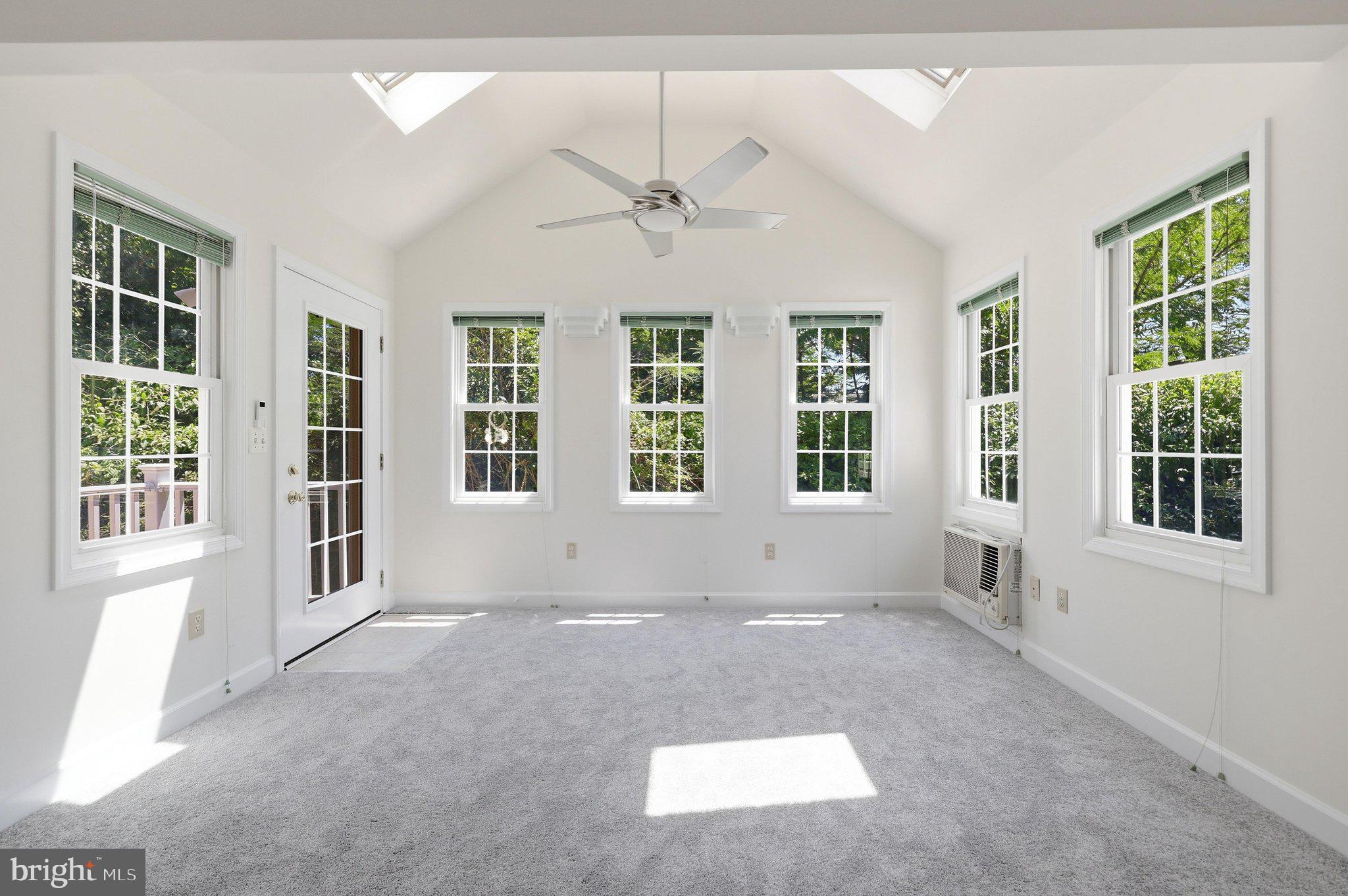 WORMANS MILL - Residential