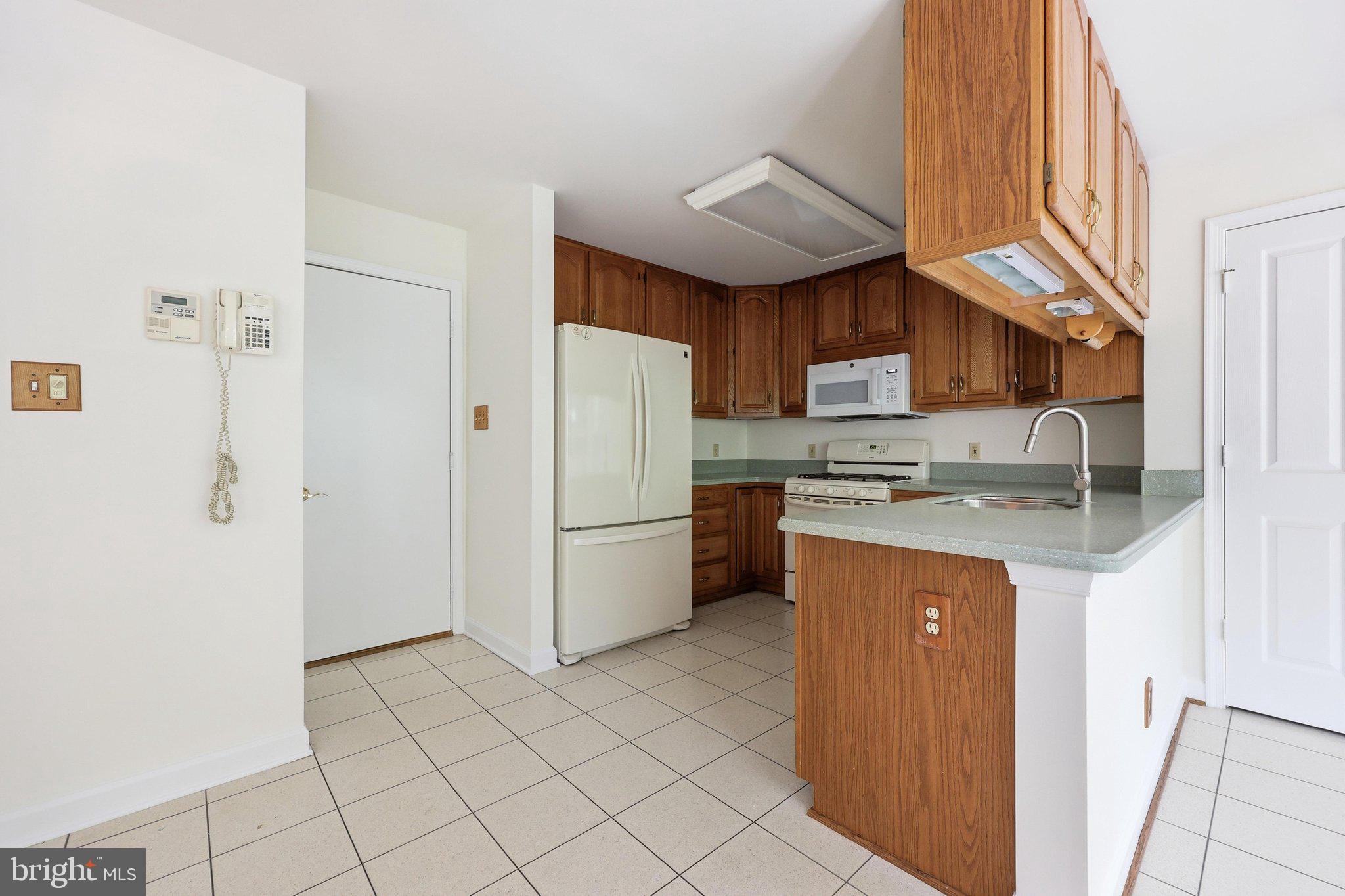 WORMANS MILL - Residential