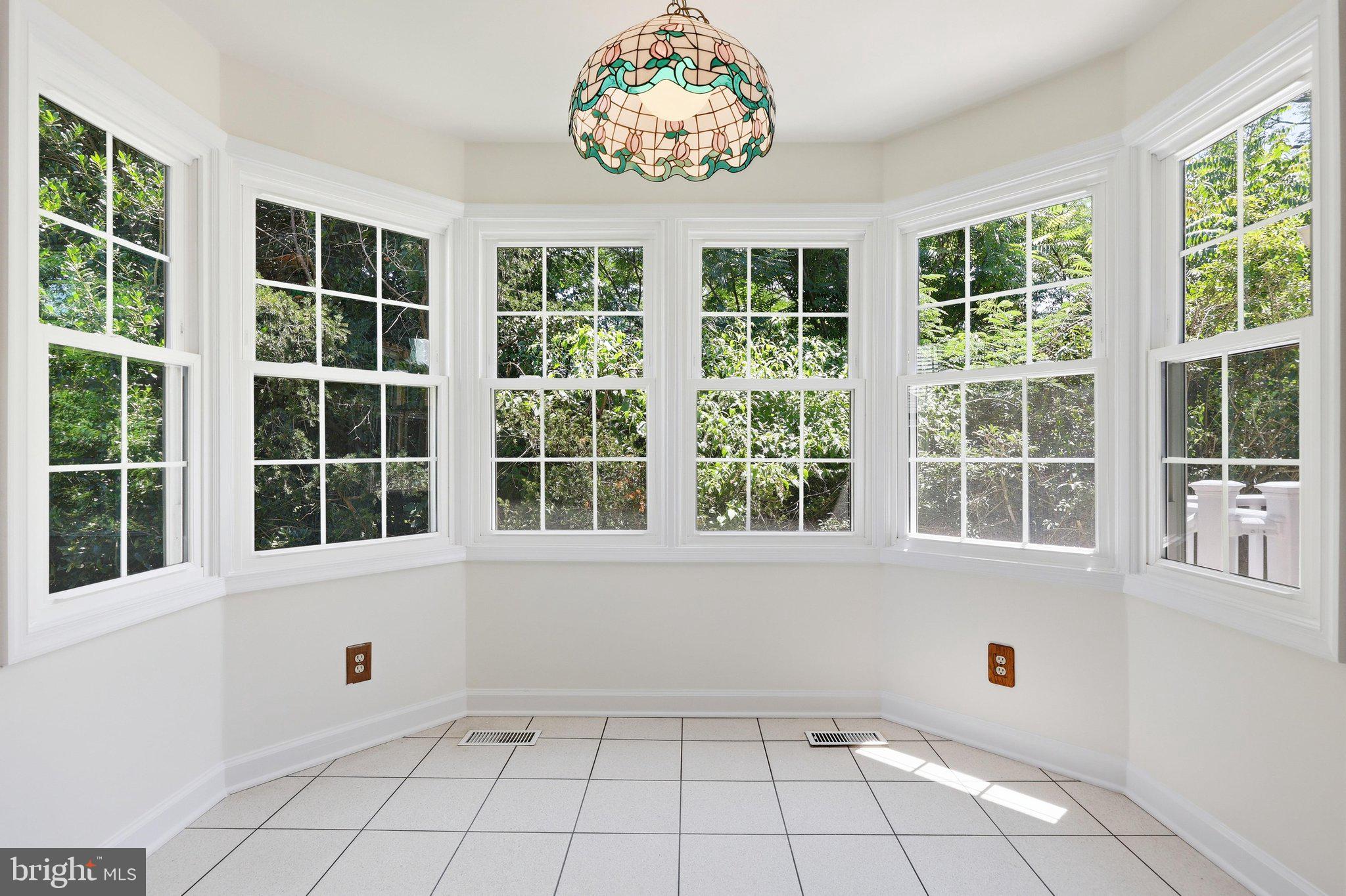 WORMANS MILL - Residential