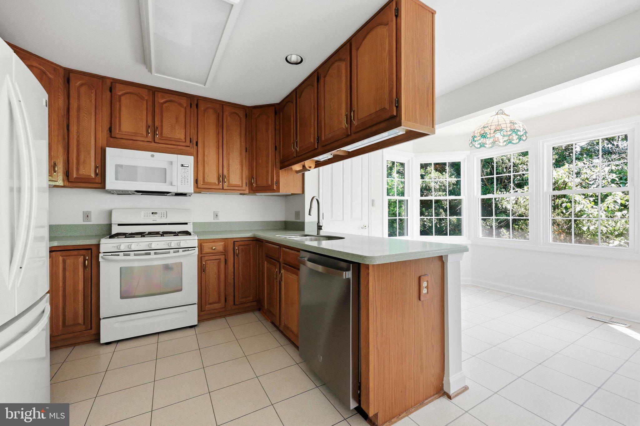 WORMANS MILL - Residential