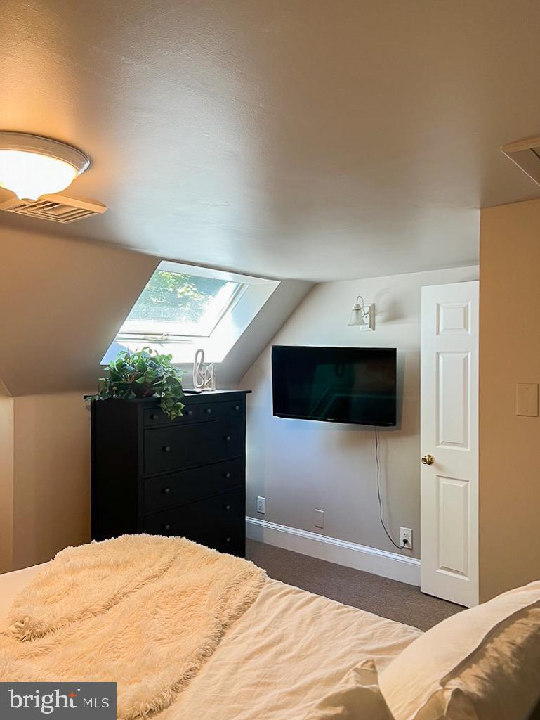 WILLOW GROVE - Residential Income