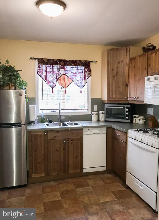 WILLOW GROVE - Residential Income