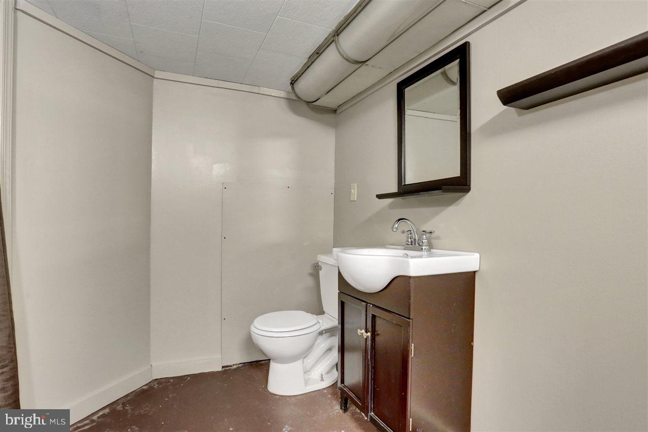 EAST YORK - Residential