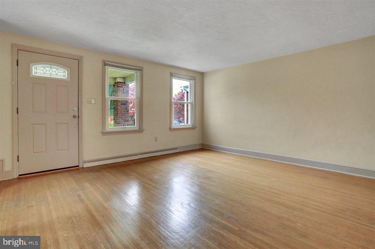 EAST YORK - Residential