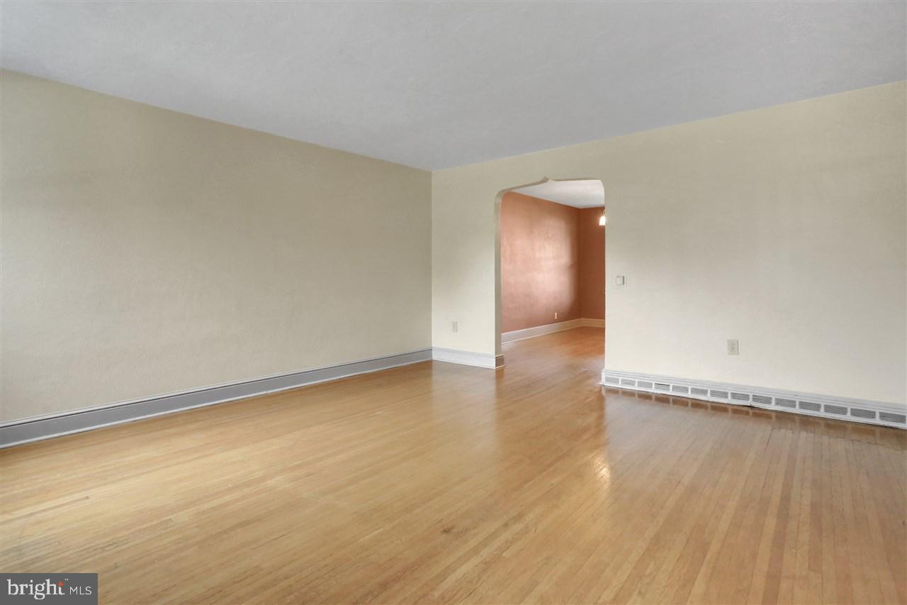 EAST YORK - Residential