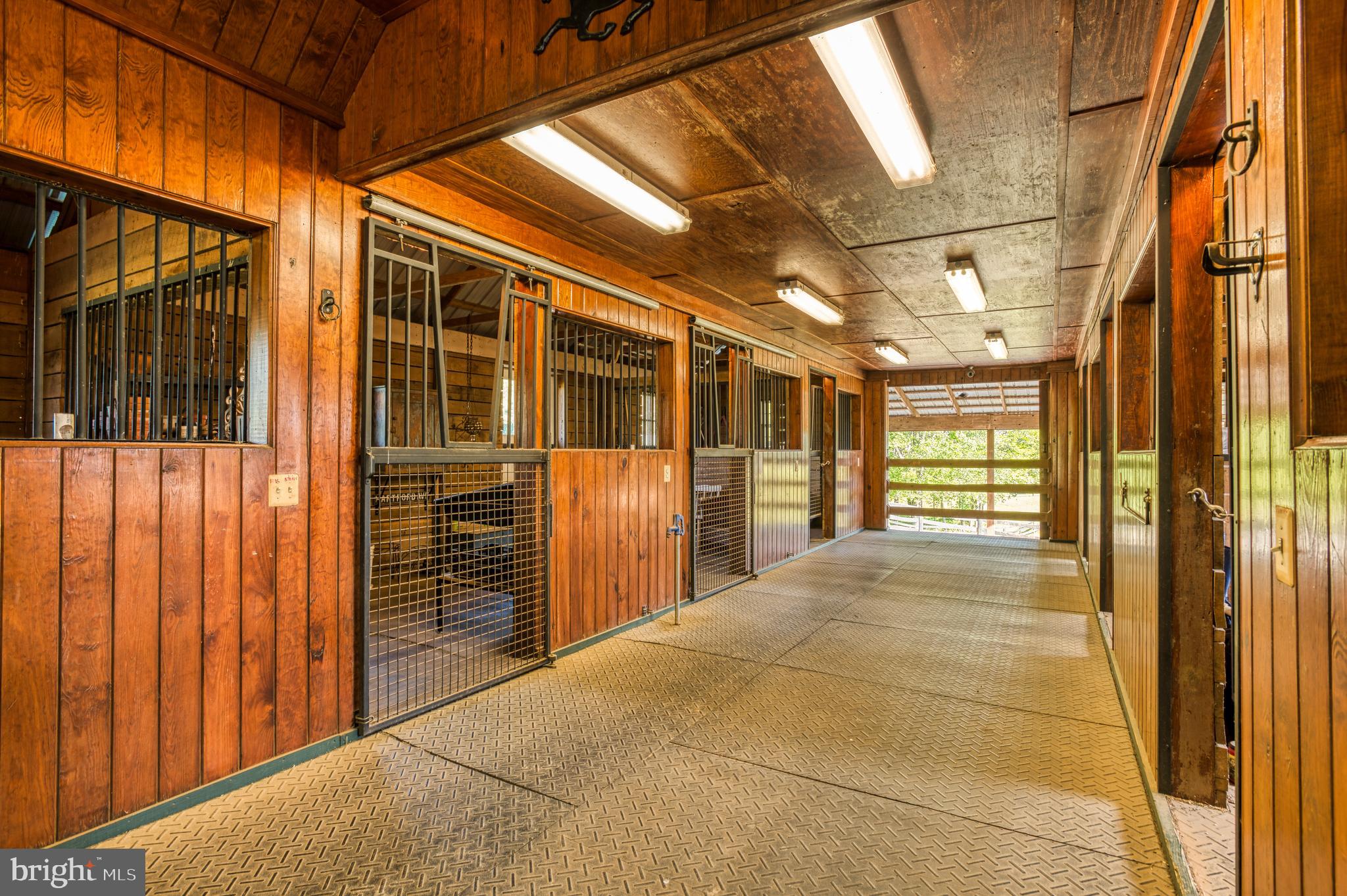 HUNT VALLEY - Residential