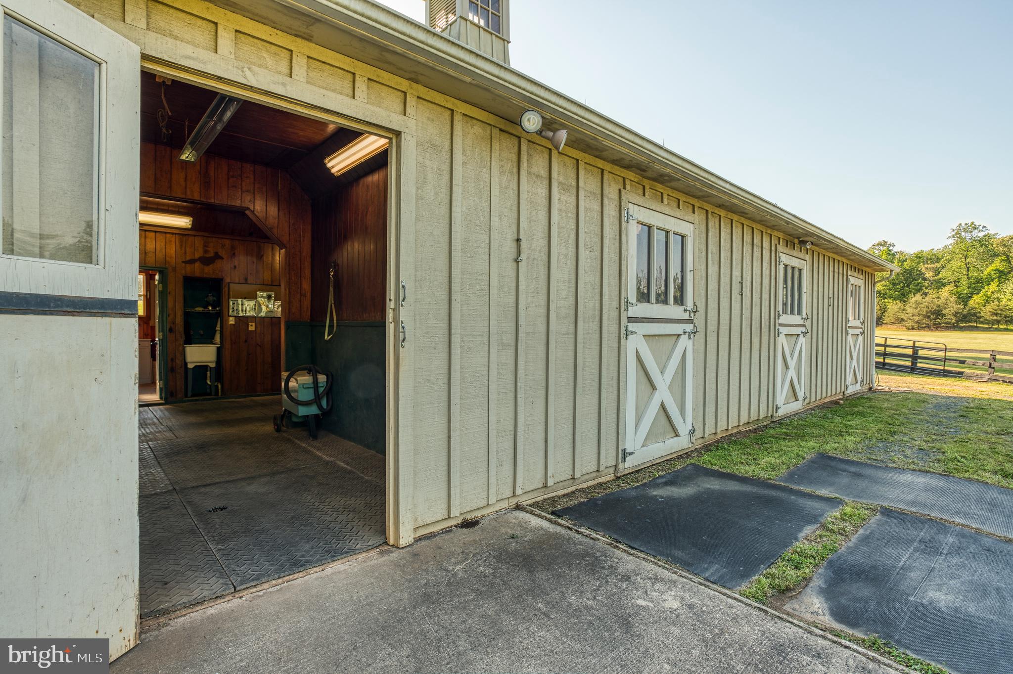 HUNT VALLEY - Residential