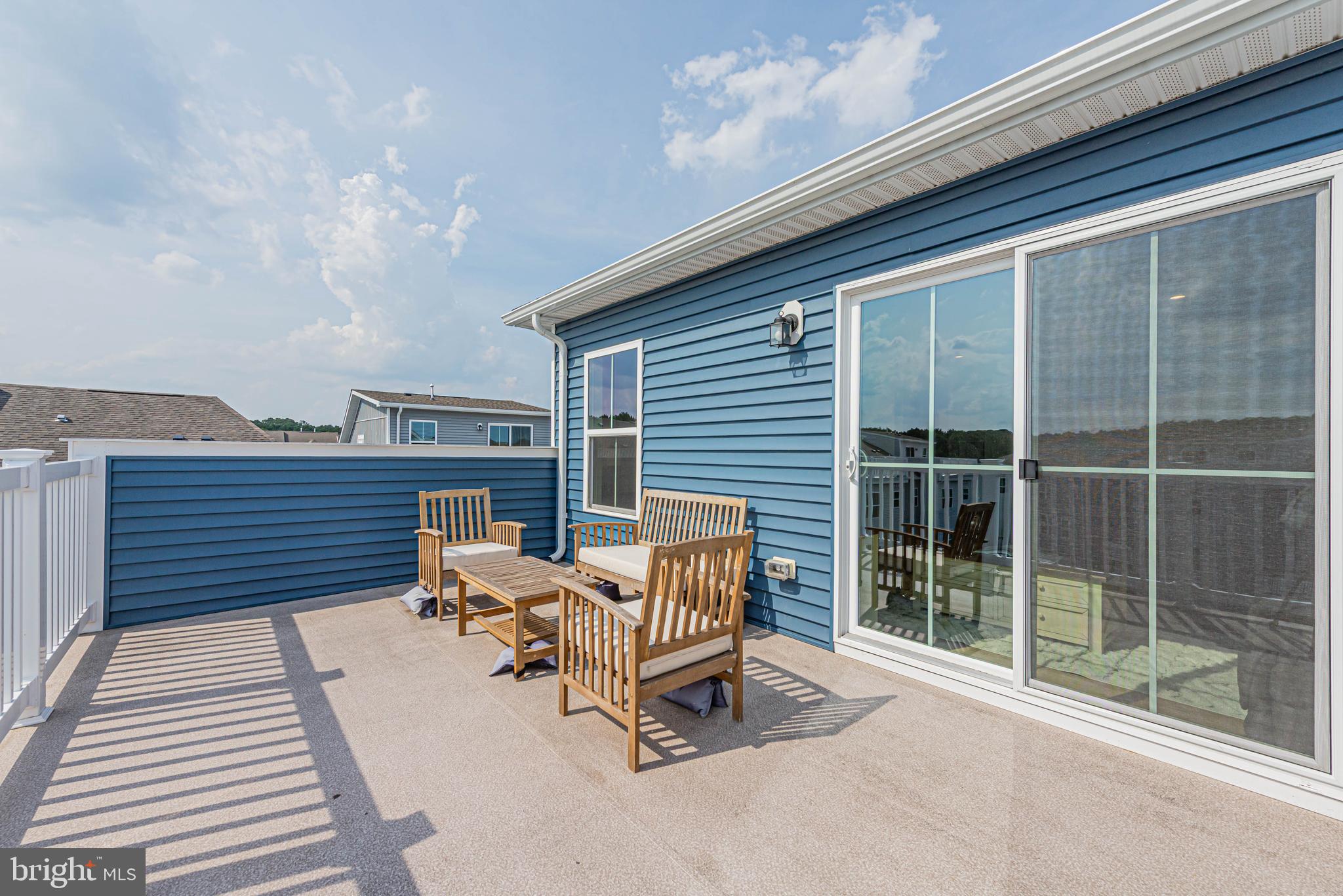 BAYSIDE - Residential