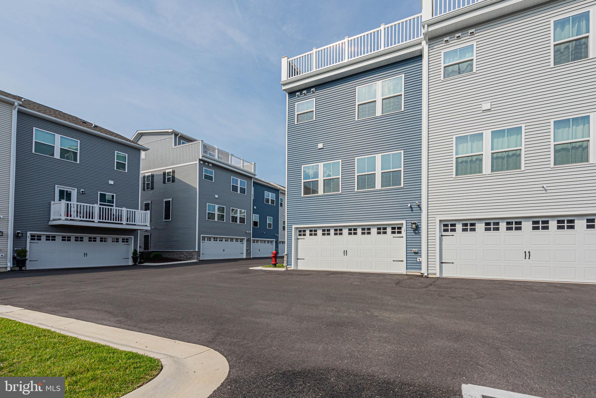 BAYSIDE - Residential
