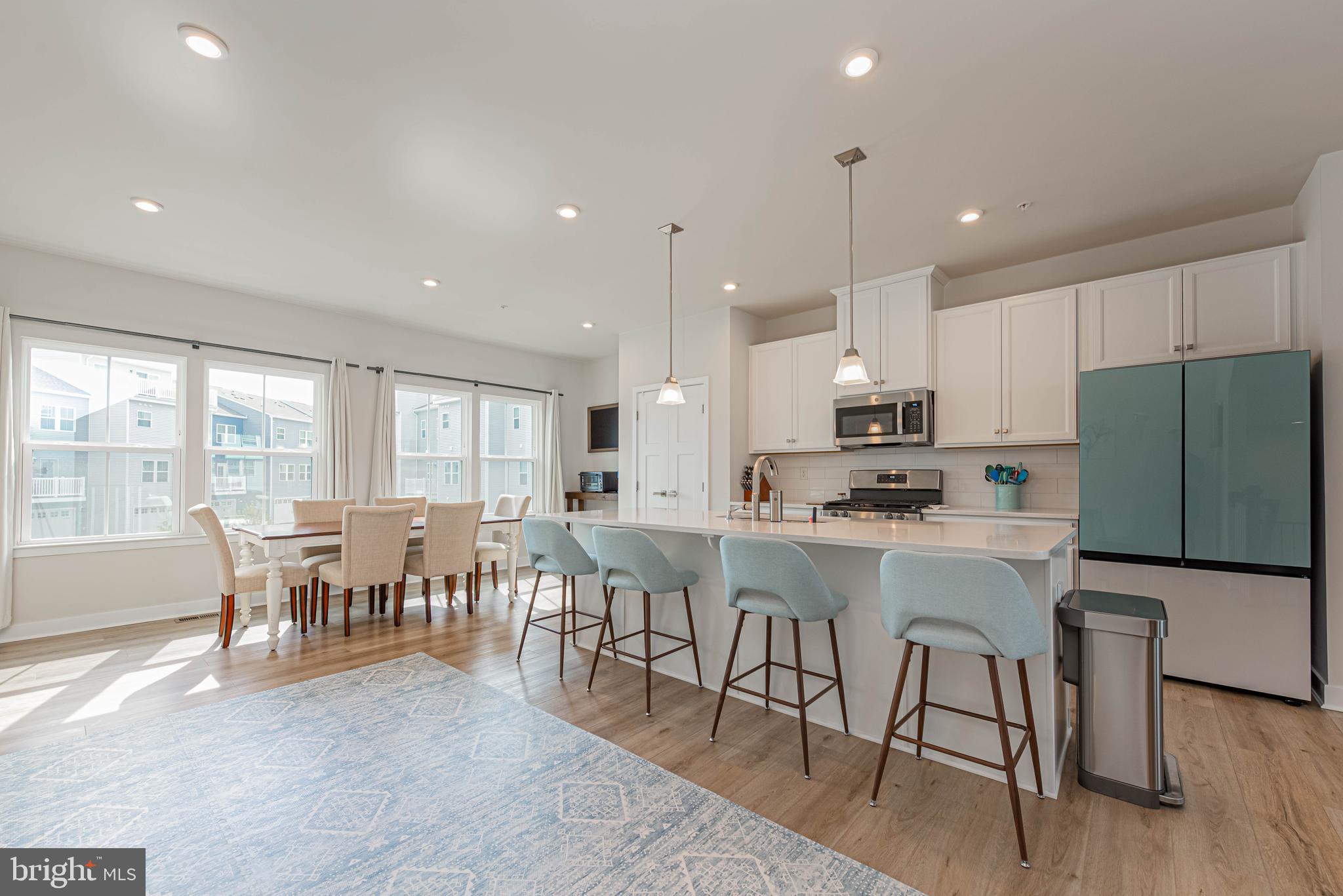 BAYSIDE - Residential