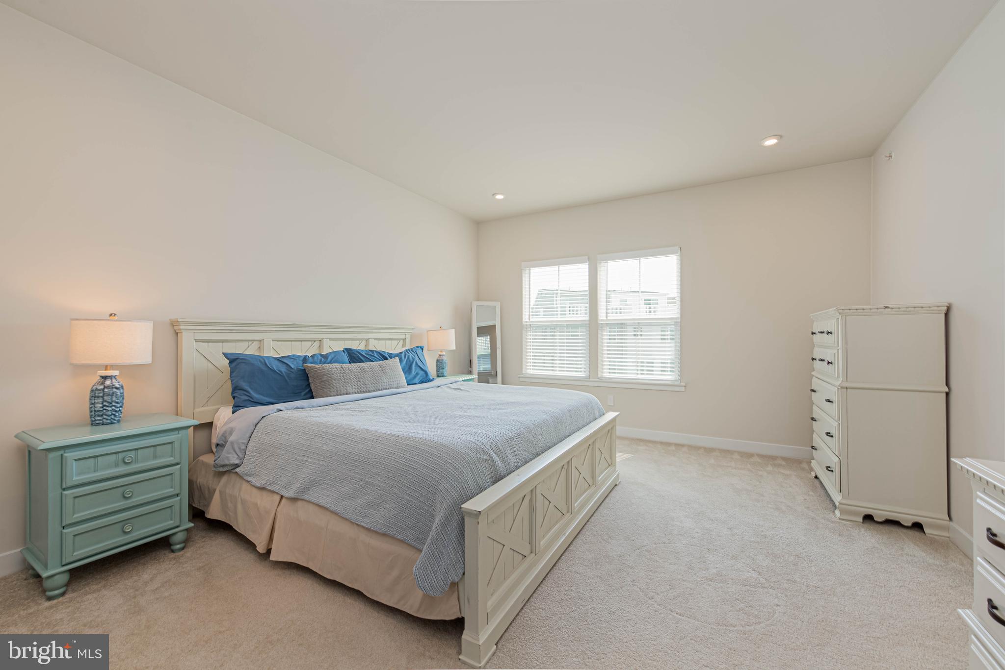 BAYSIDE - Residential