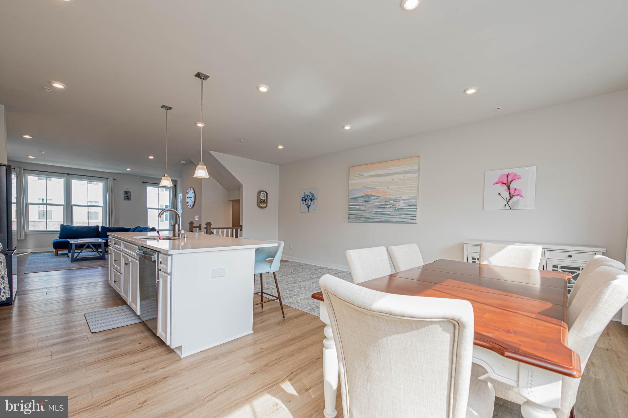 BAYSIDE - Residential
