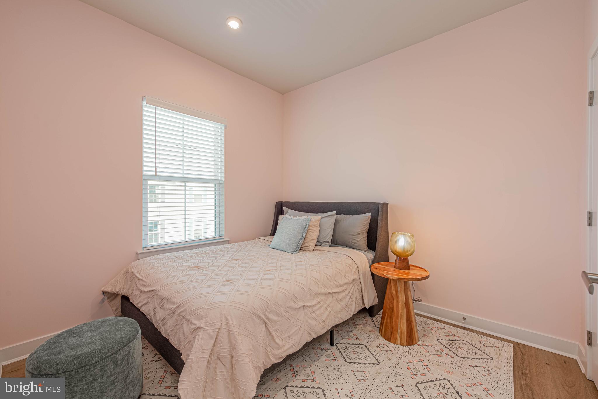 BAYSIDE - Residential