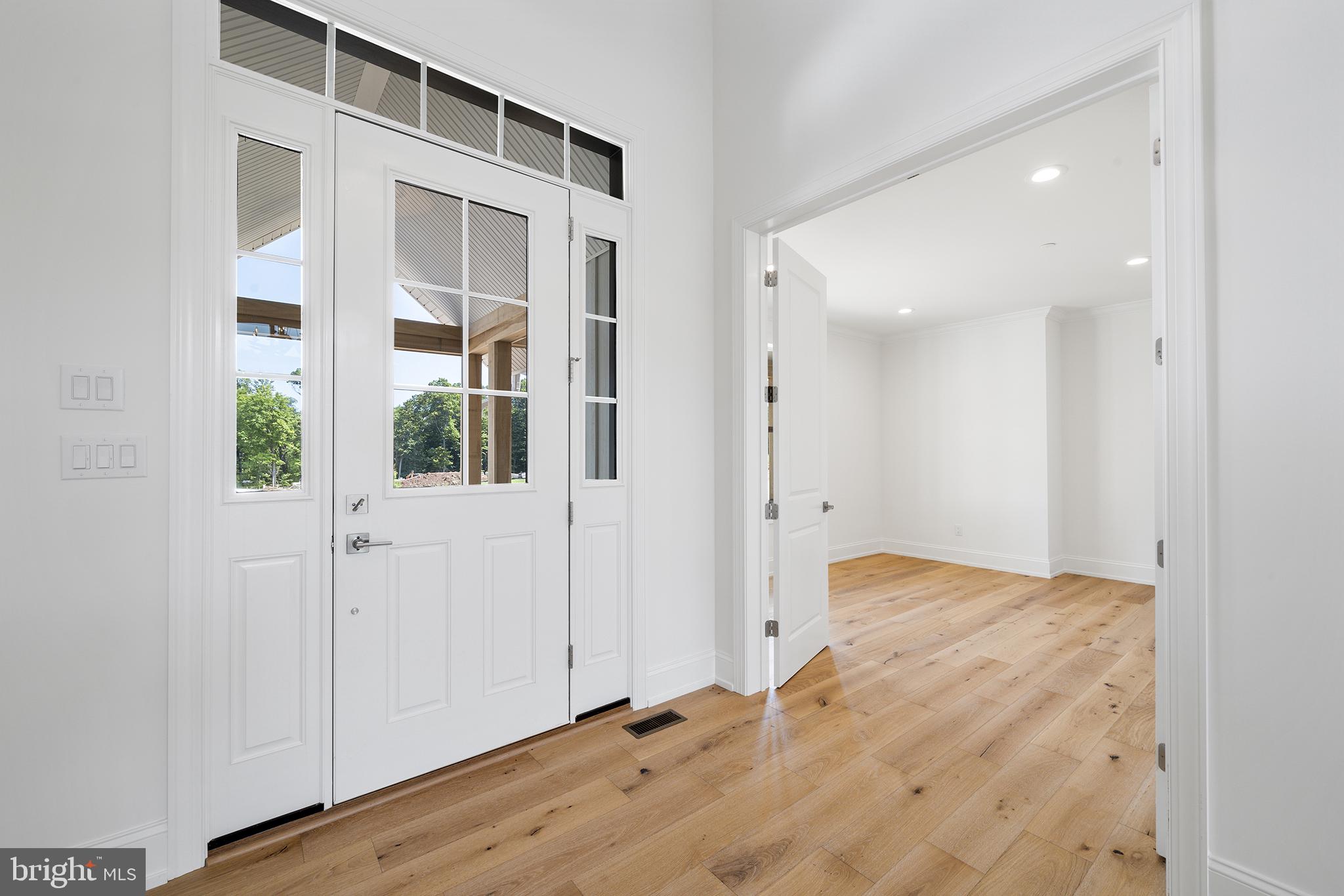 MEADOW CREEK - Residential